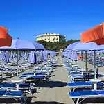 Color King Marte Village 3*