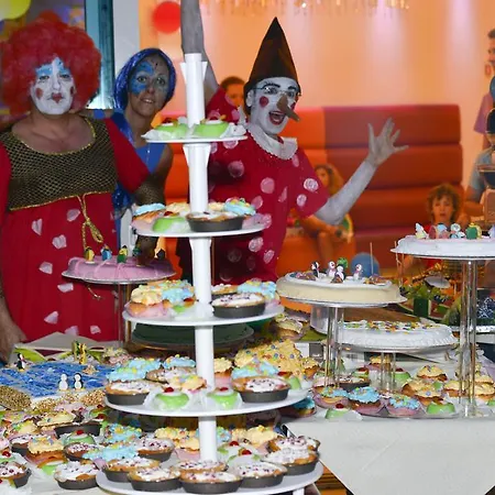 Отель Color King Marte Village