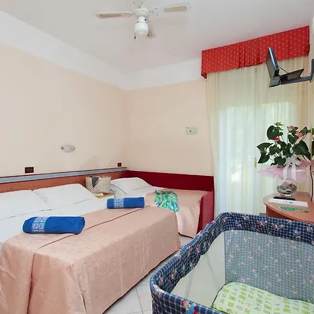 Color King Marte Village Отель Лидо-ди-Классе