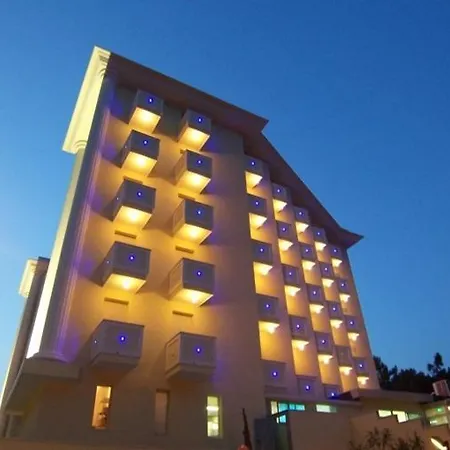 Color King Marte Village Отель Лидо-ди-Классе