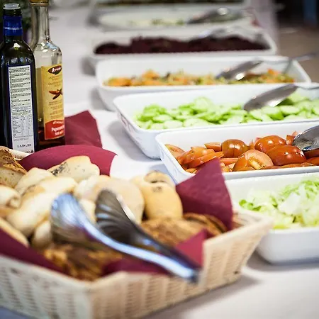 Color King Marte Village 3*