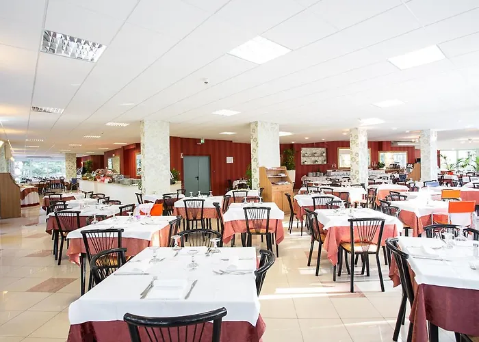 Color King Marte Village Hotel