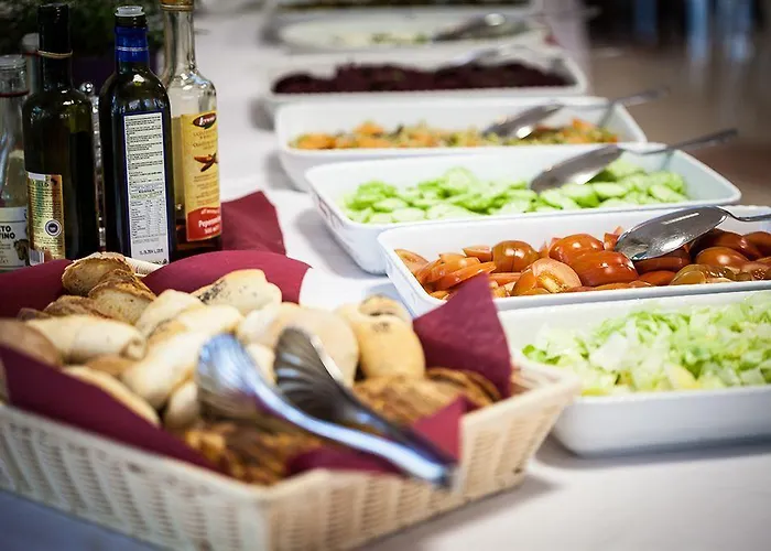 Color King Marte Village 3*