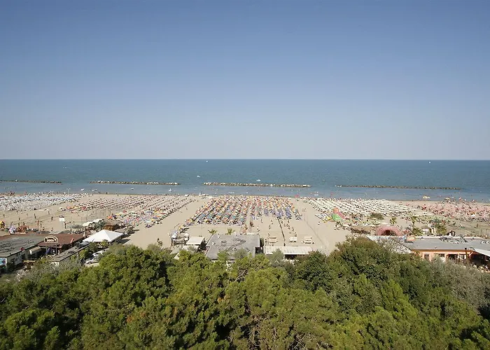 Color King Marte Village Hotel 3*