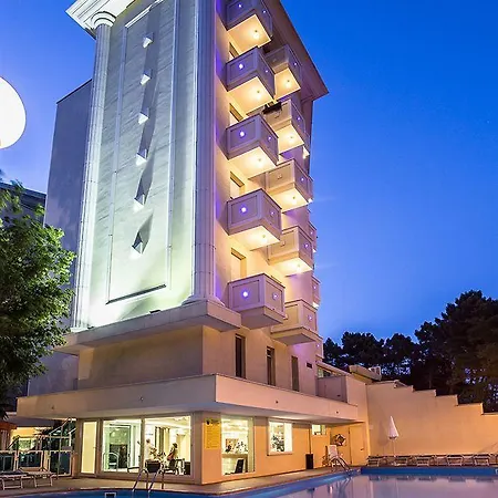 Color King Marte Village 3*