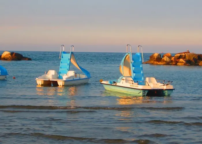 Color King Marte Village 호텔 3*