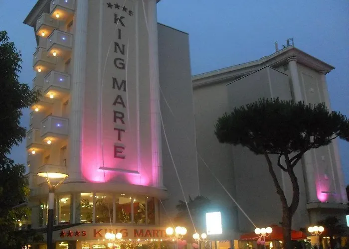 Color King Marte Village 3*