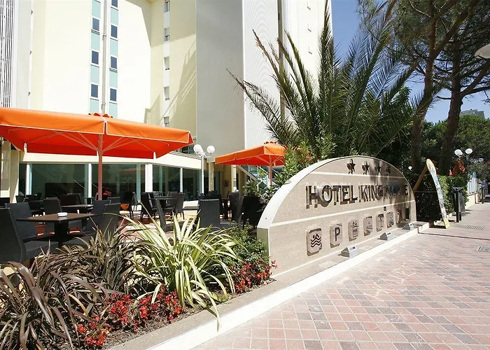 Color King Marte Village 호텔 리도 디 클라세